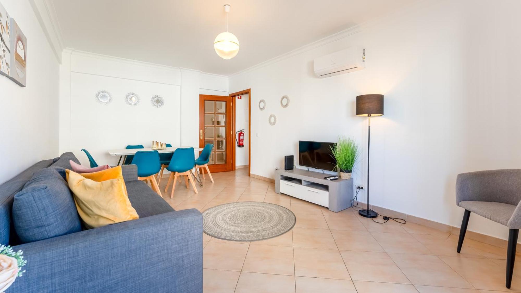Sunny Retreat With Pool And Balcony By Lovelystay Albufeira Luaran gambar
