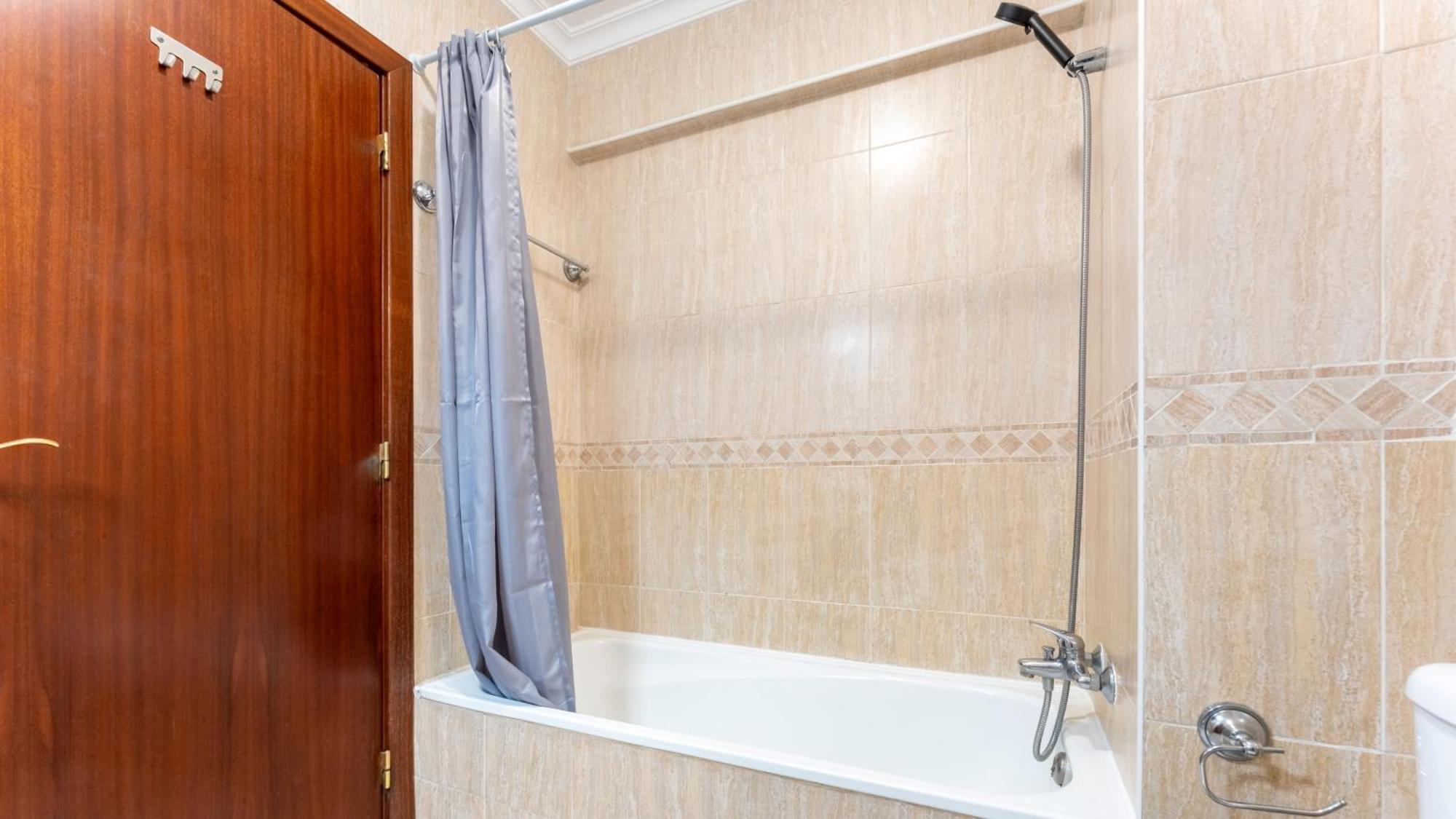 Sunny Retreat With Pool And Balcony By Lovelystay Albufeira Luaran gambar